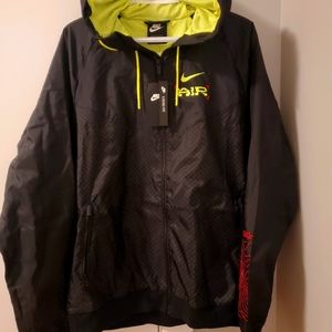 Nike Catching Air Windrunner Jacket CW4708-010